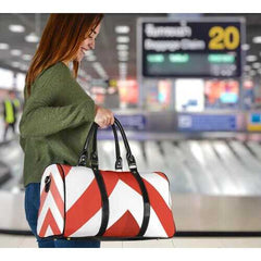 Travel Bags, Red And White Herringbone Style Adjustable Black Handle Zip Close Bag - purse-at-0105